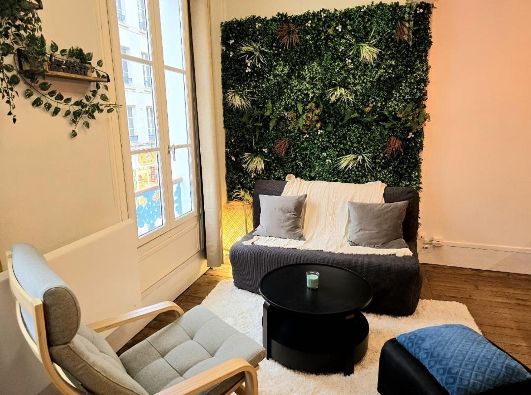 Ferienwohnung Bienvenue Dans La Jungle Dreux Exterior foto