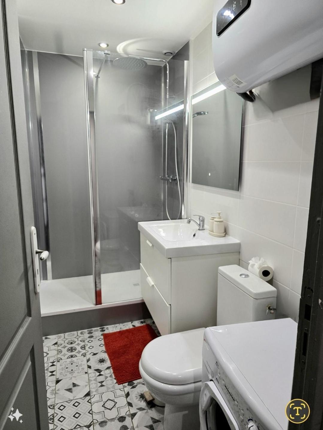 Ferienwohnung Bienvenue Dans La Jungle Dreux Exterior foto